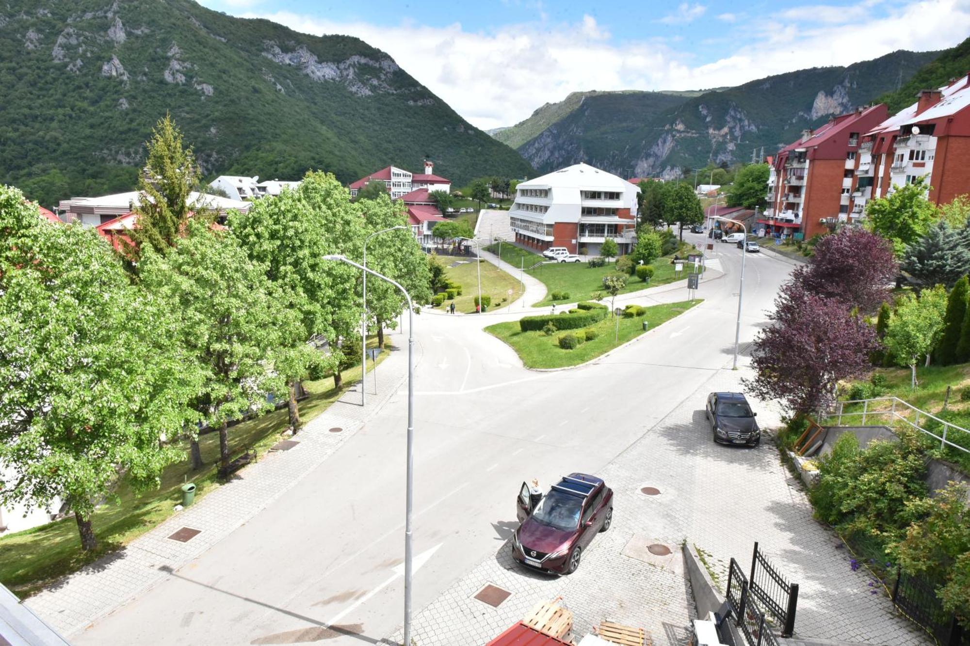 Apartments Ravno Plužine Cameră foto